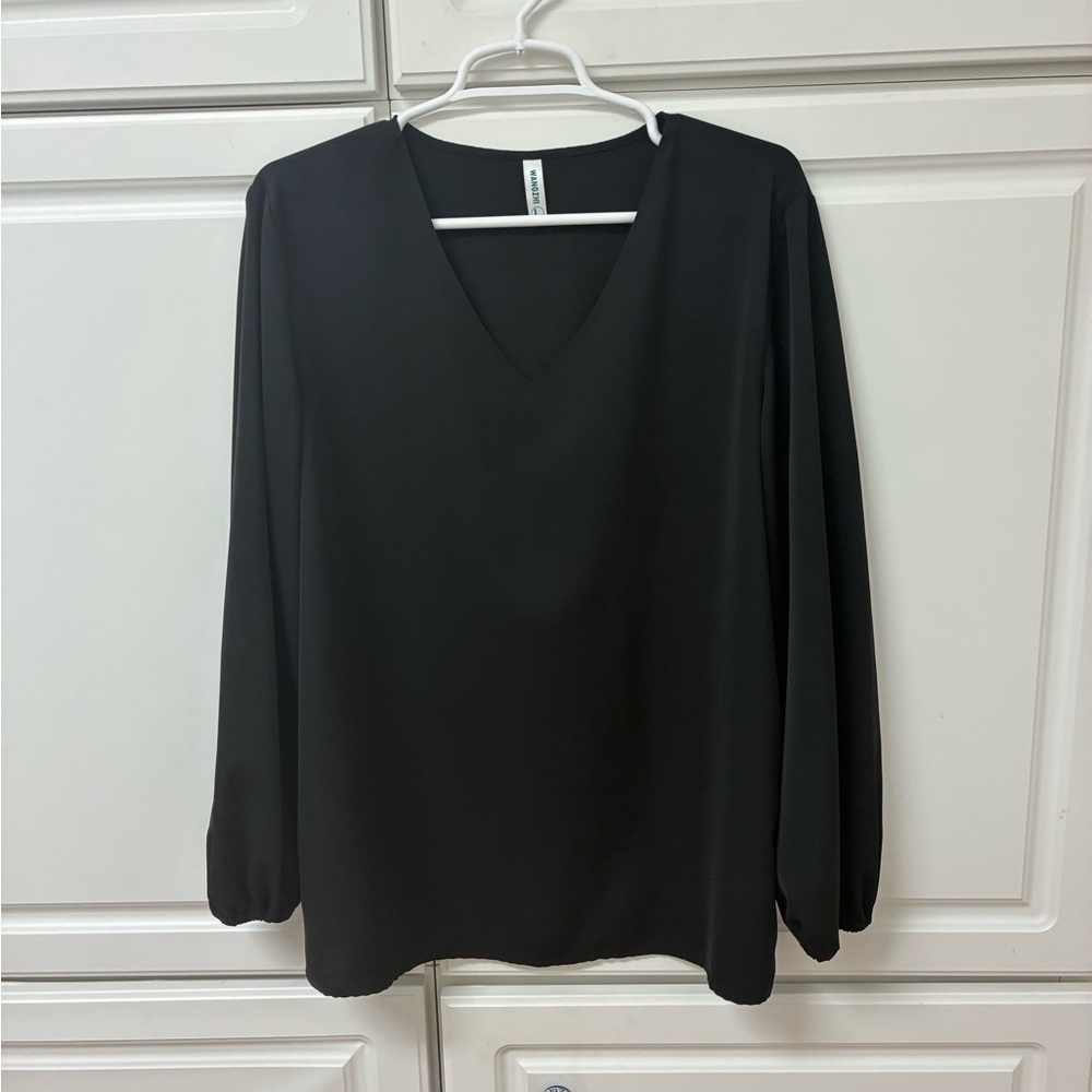 Chic Black V-Neck Blouse for Women